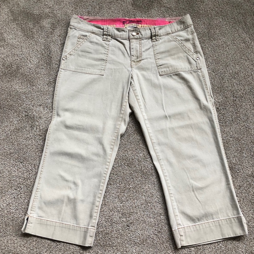 American Eagle Capris